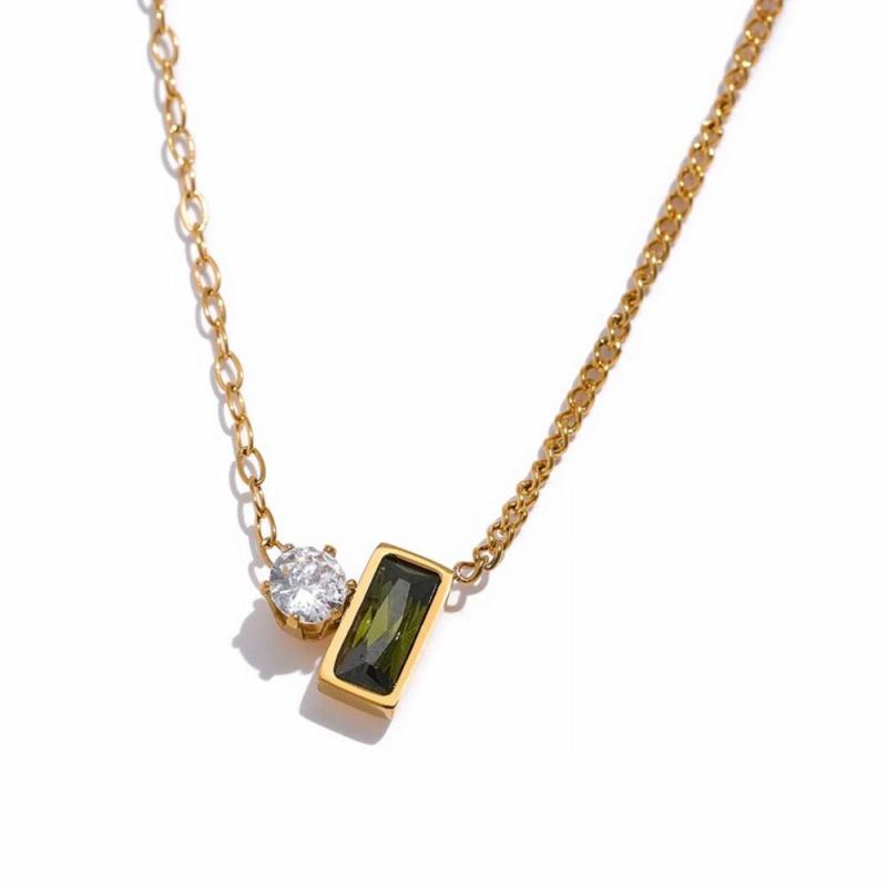 Pendant Necklaces | Lux Emerald Necklace Jewelry Pendant Necklaces